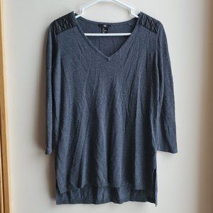 H&M Gray V-Neck Tunic Size Small
